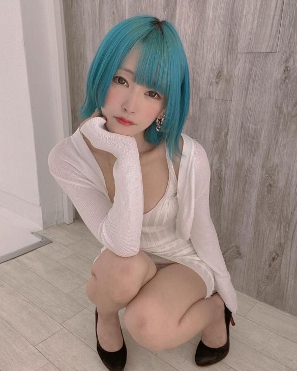 她有盈盈一握小蛮腰！樱花妹きりみや海量美照 Facebook-第1张