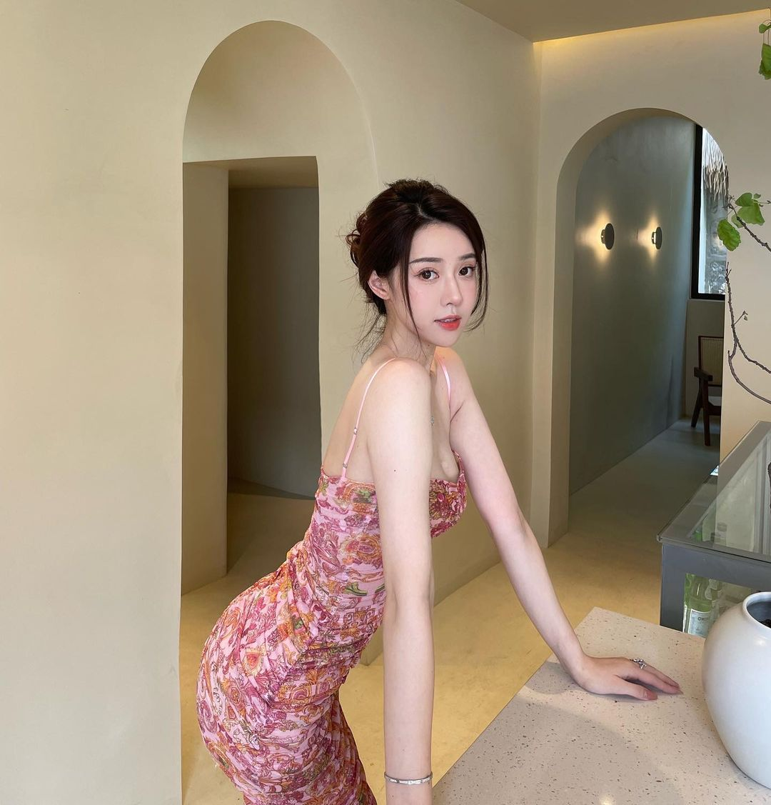 富贵女神，富家女神，完美气质！ Facebook-第2张