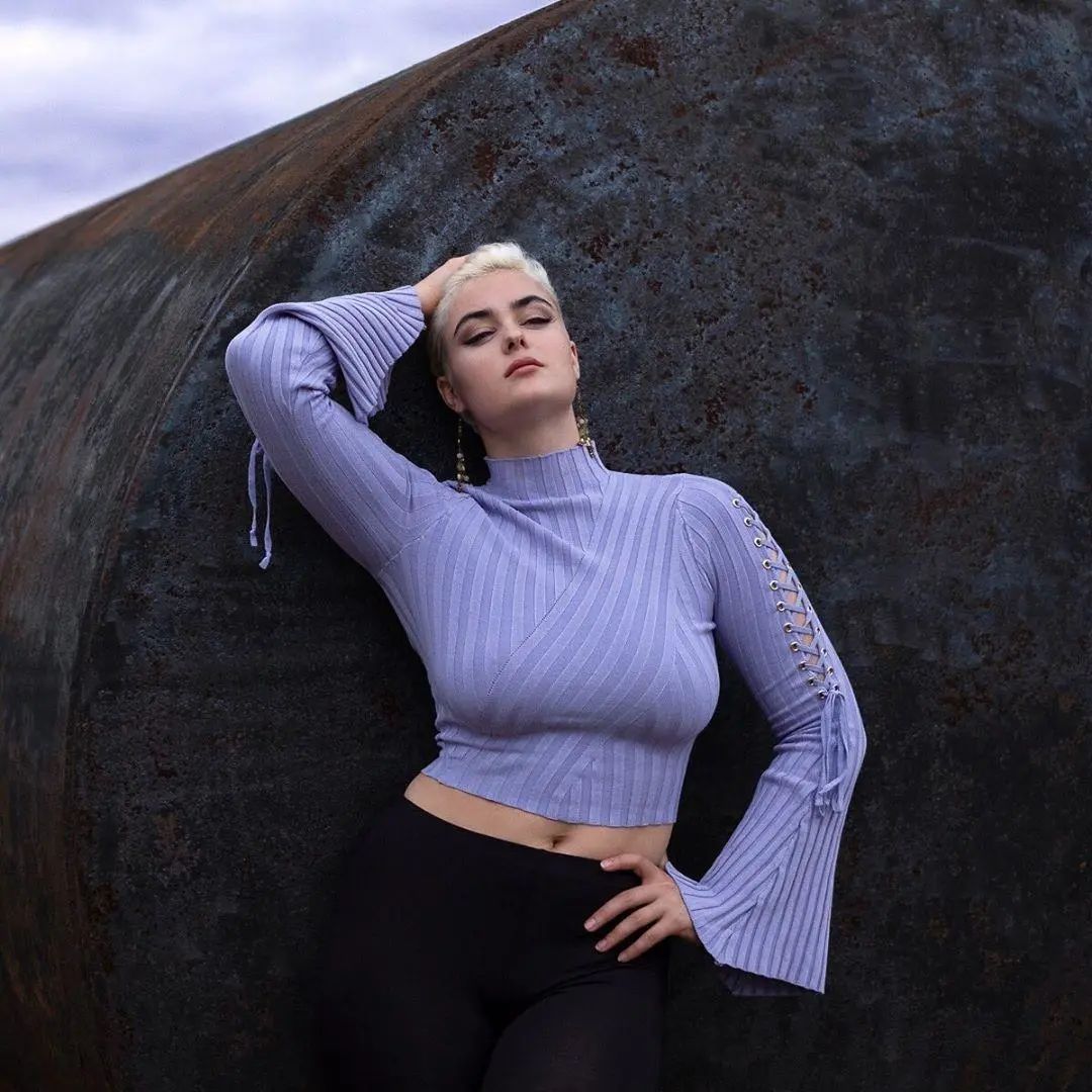 130斤微胖模特Stefania Ferrario被评为最性感的澳洲女性之一 Facebook-第1张