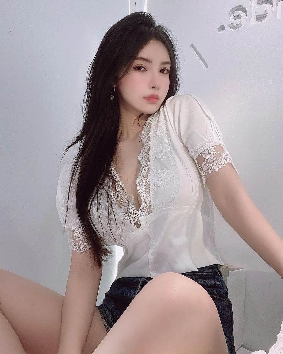 INS美女 | 韩国模特Becky，御姐的性感 Facebook-第14张