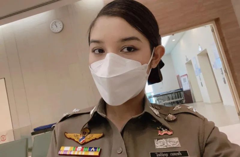 泰国网红最美女警花,Lt. Patarasaya Rerkrut、金瑞熙 Facebook-第1张