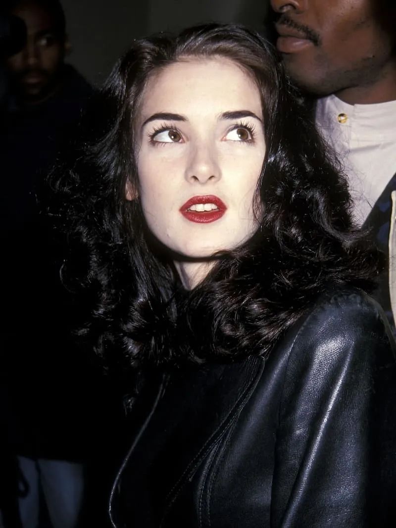 Winona Ryder 年轻时有多美，男神收割机 | 《怪奇物语》男主妈妈 Facebook-第7张