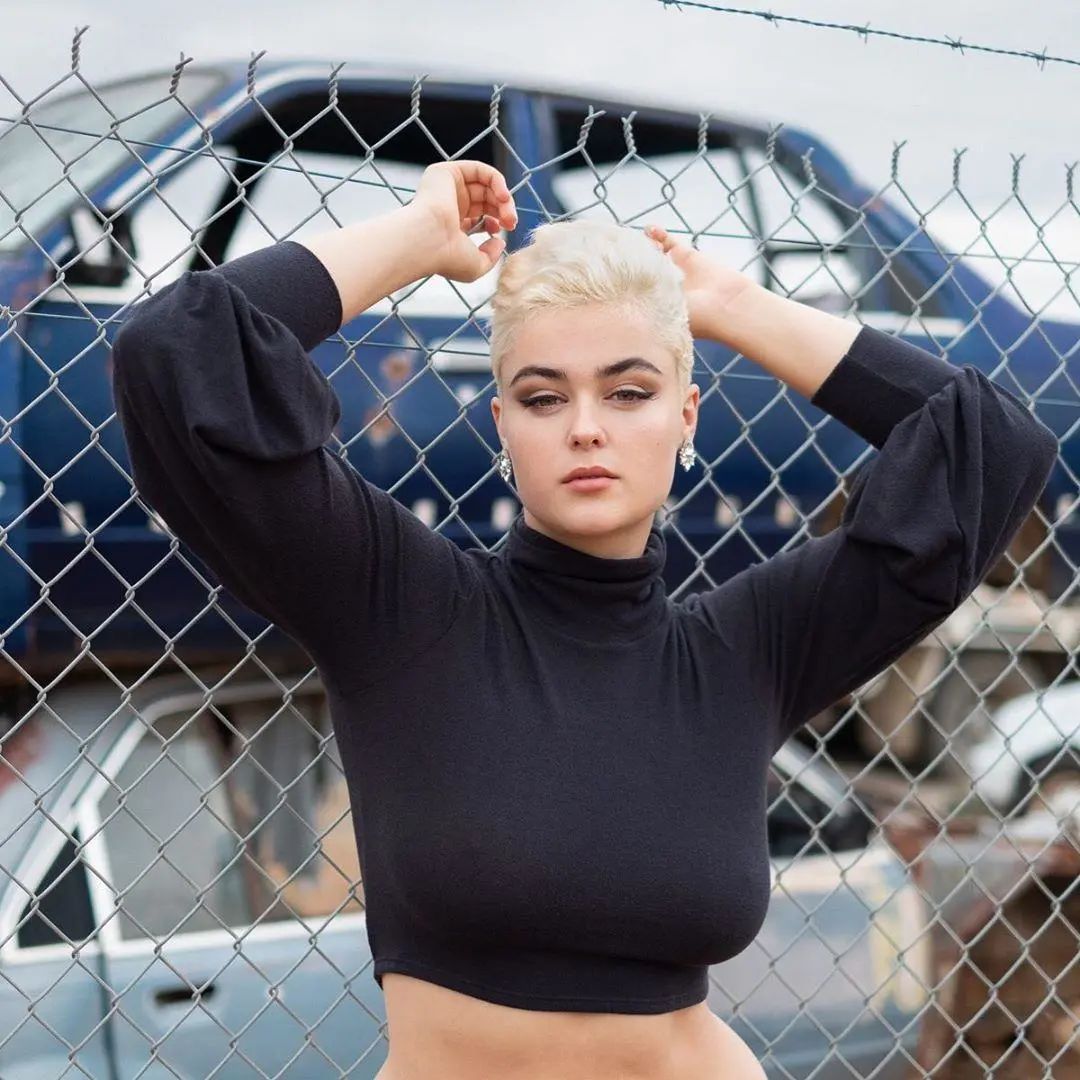 130斤微胖模特Stefania Ferrario被评为最性感的澳洲女性之一 Facebook-第2张