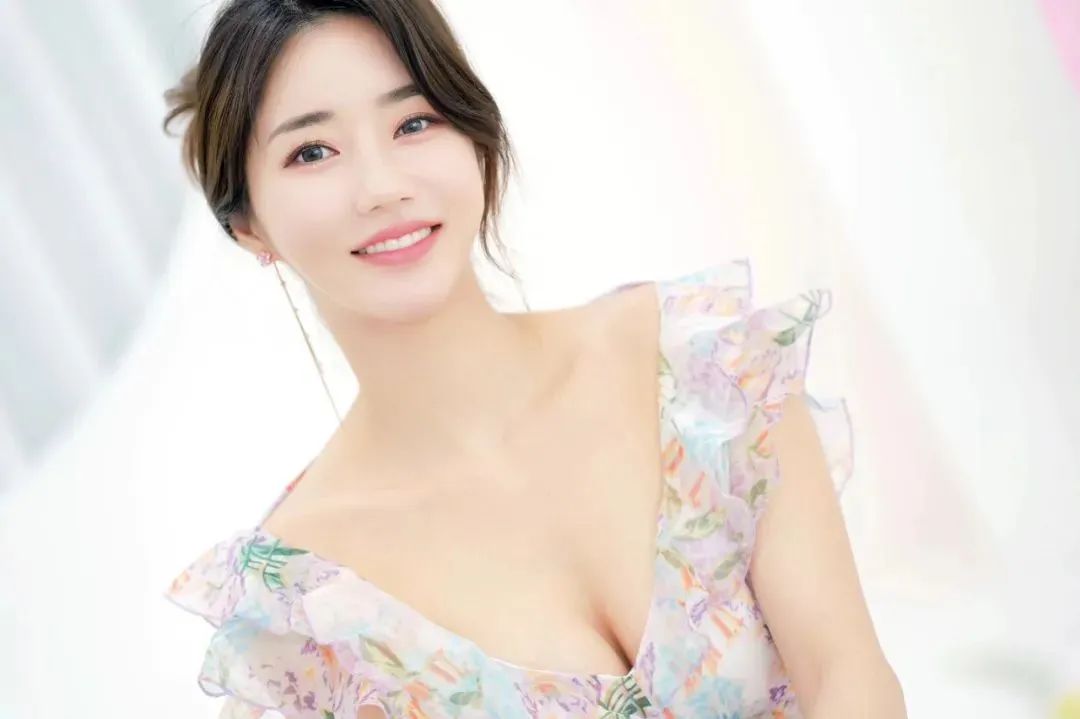 韩国网红 | 林率雅，甜美又性感的顶级美女模特 小红书网红-第1张