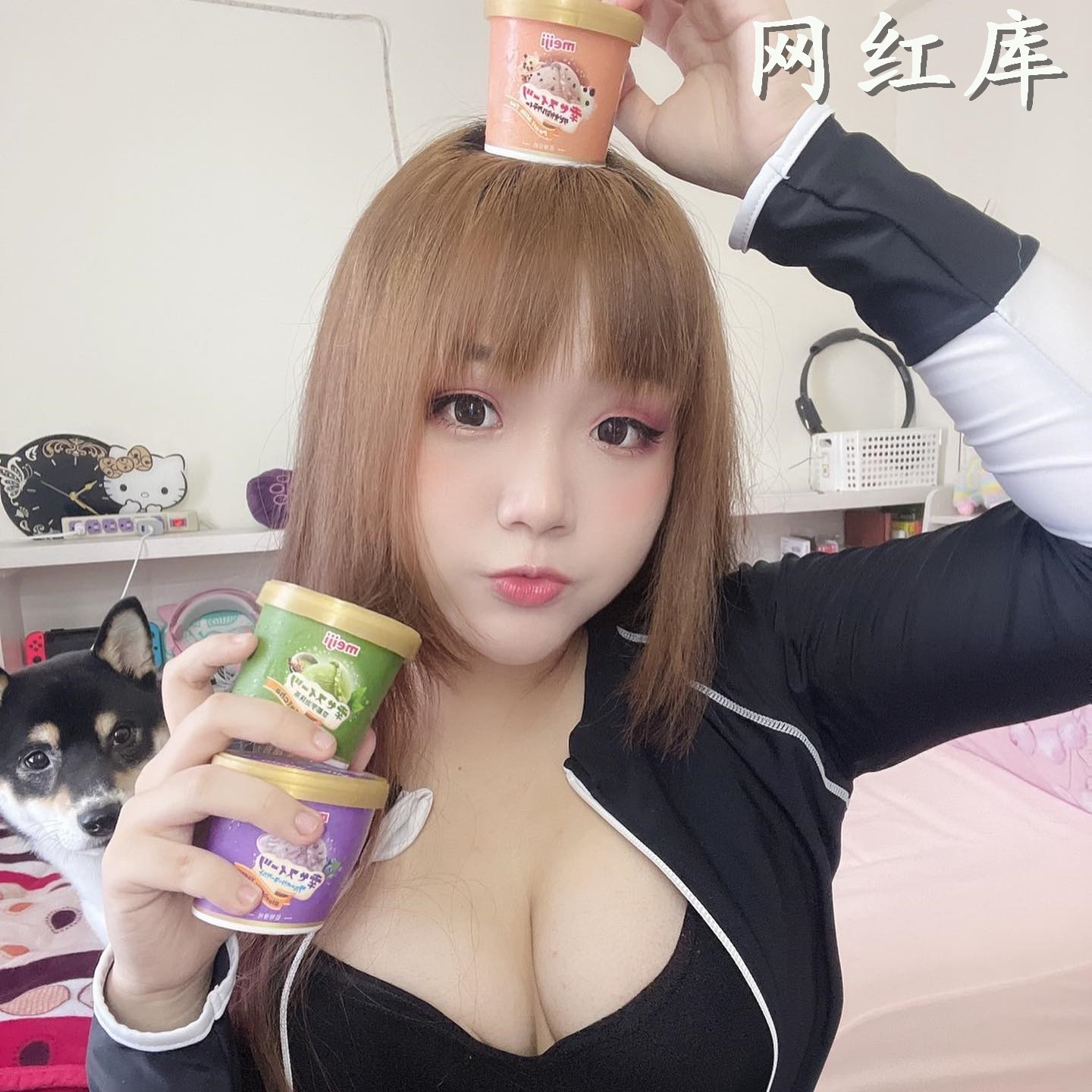 豪乳妹香宁大爆白皙美乳，携带两球炸弹奶量有够犯规！